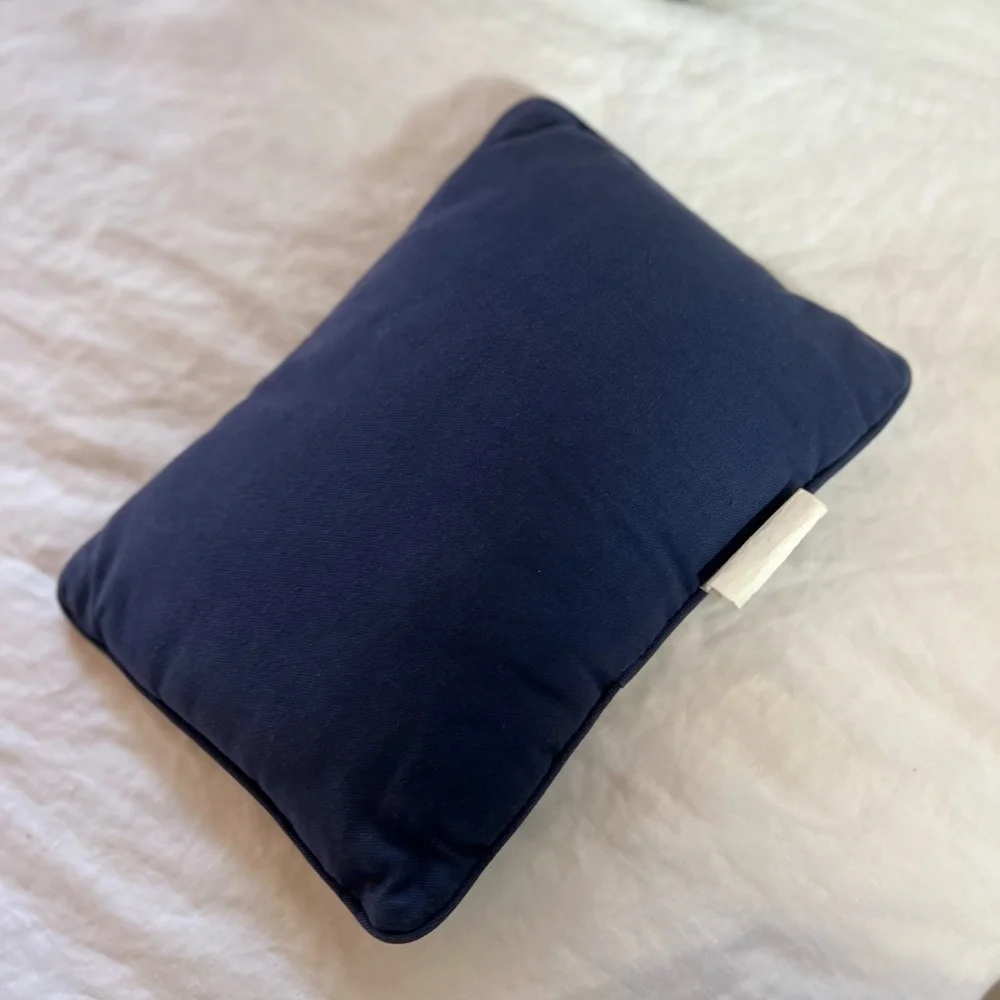 COTTAGE CORE NEEDLEPOINT STYLE CUSHION COASTAL GRANDMOTHER BOHO COUNTRY‎ EUC